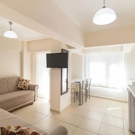 Near To Center And Διαμέρισμα